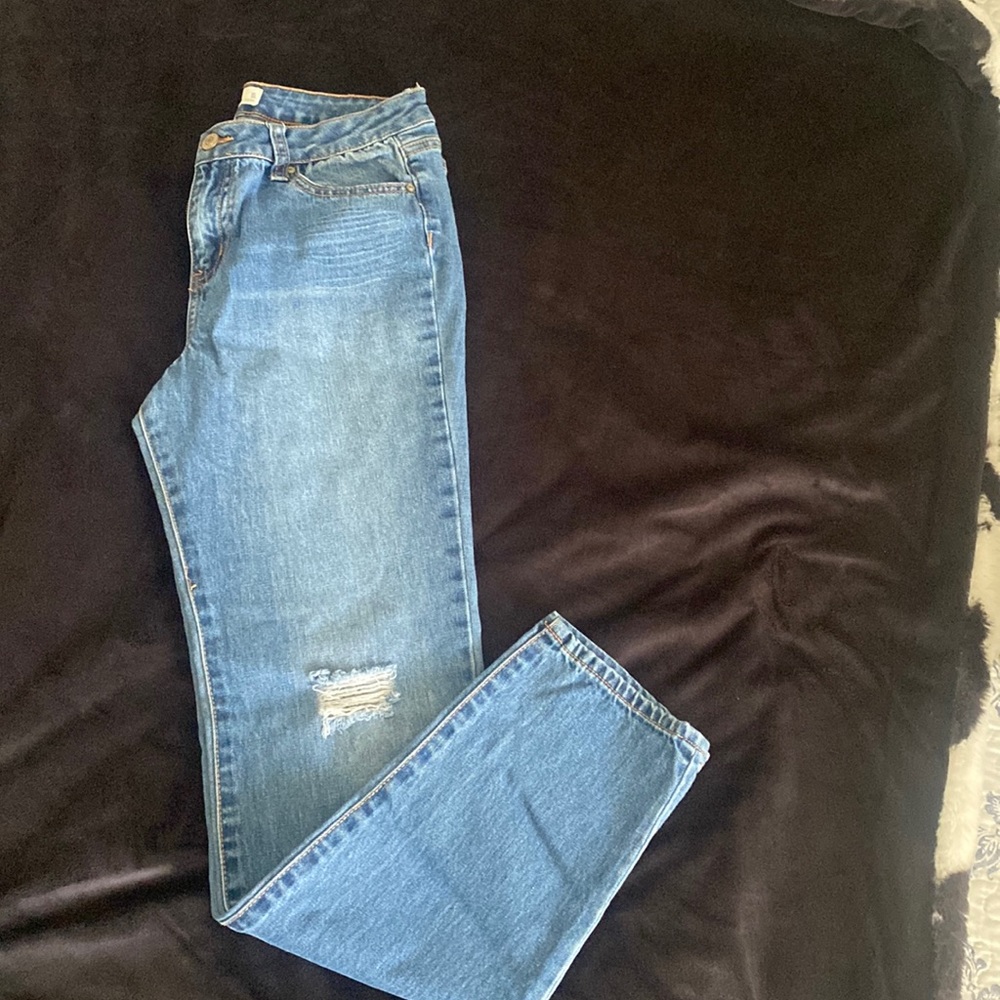 Girlfriend jeans